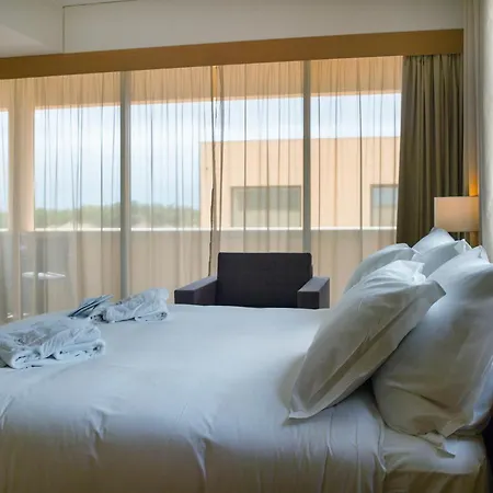 Pestana Premium & Ξενοδοχείο 5*