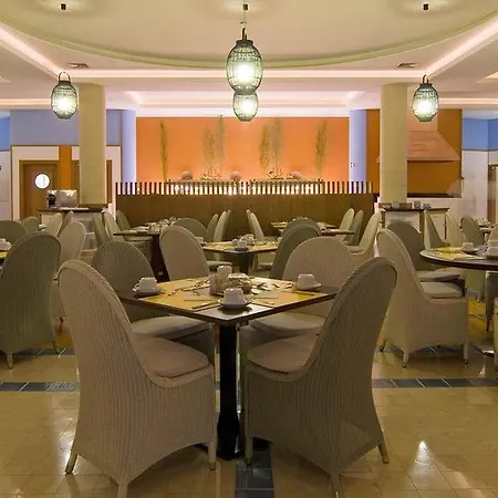 佩斯塔纳波尔图圣海滩度假村（食宿全包） 酒店 圣港