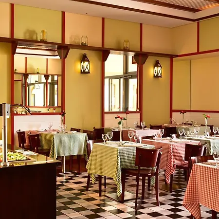 Pestana Premium & Πόρτο Σάντο